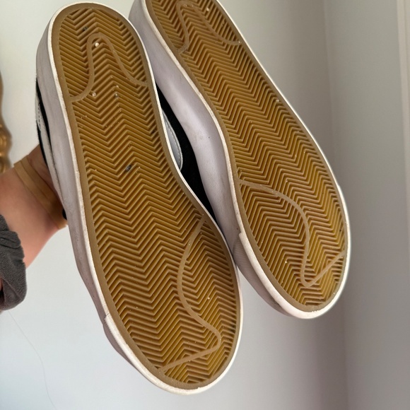 Nike Zoom Blazer Low Pro GR SB Black White womens size 9 - Picture 6 of 13